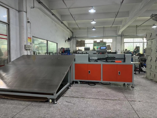 Yüksek hassasiyetli Nylon Mesh Filtresi İç Destek Çerçeve Oluşturma Makinesi Basit Çalışma