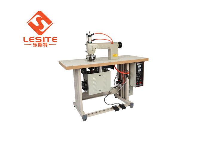 Kaynak Cep Filtreleri için Beyaz 2.5KW Ultrasonik Dikiş Makinesi